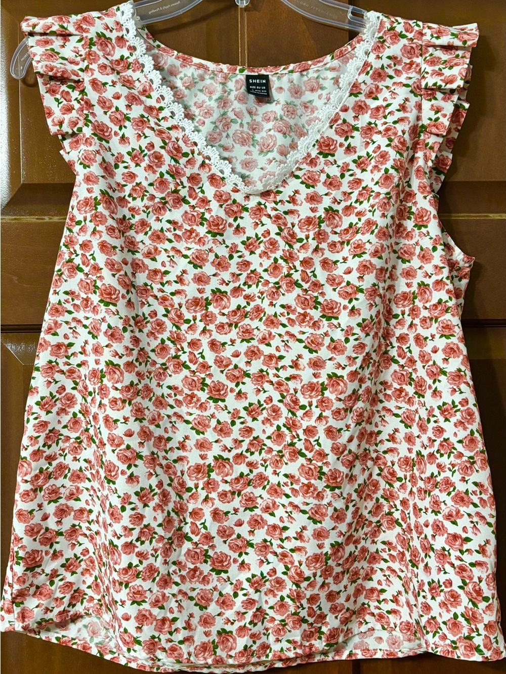Gorgeous SHEIN ruffle sleeveless floral top size Large